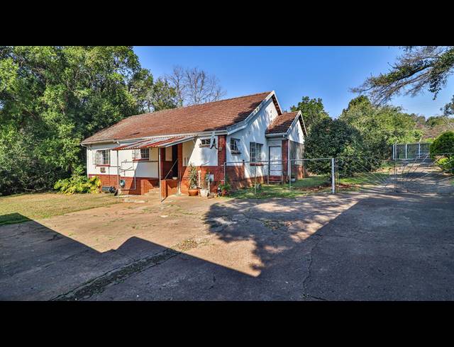 3 BEDROOM HOUSE FOR SALE IN BOUGHTON